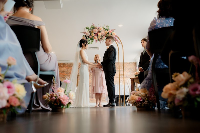 Helen R Celebrant For All Occasions