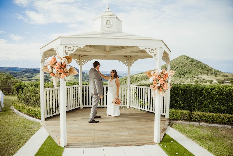 Silver Ridge Weddings