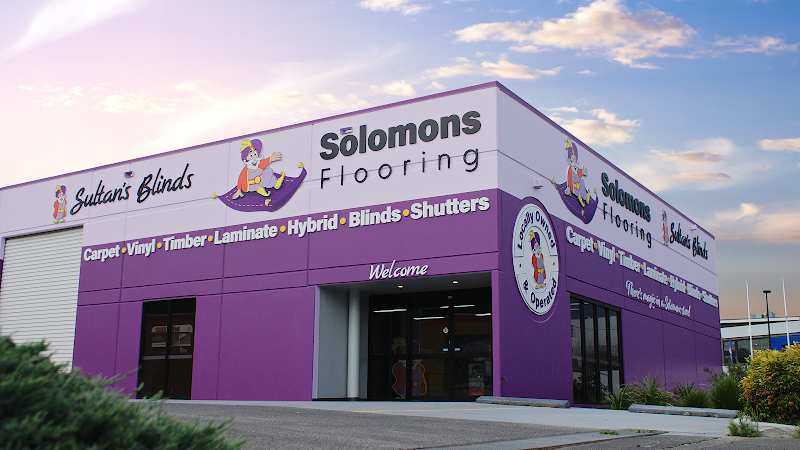 Solomons Flooring & Sultan's Blinds