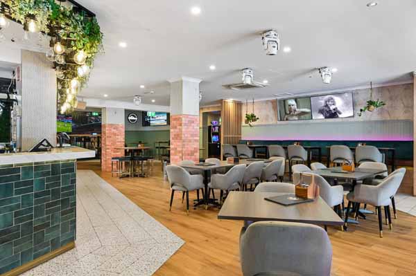 Tatts Hotel