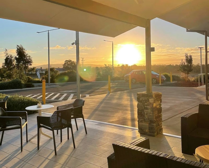 One Table Cafe and Function Centre - Warwick