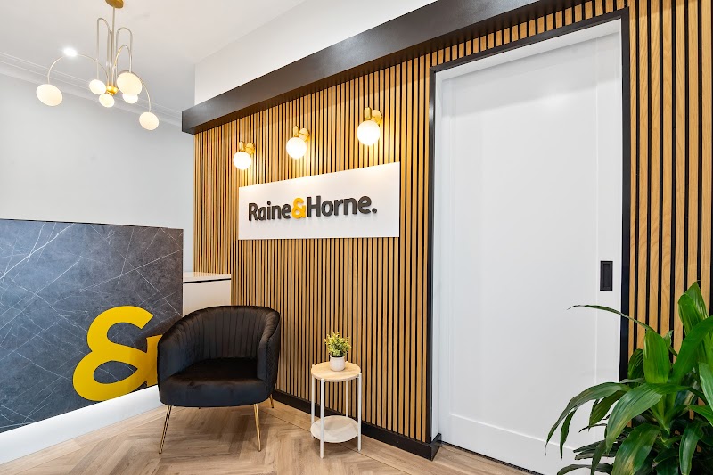 Raine & Horne Warwick Real Estate Agents