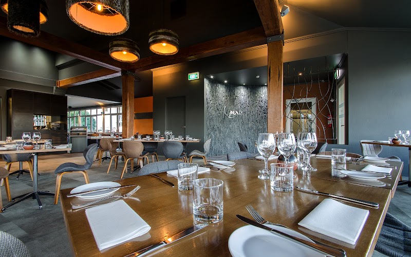 Rupert's Bar & Grill